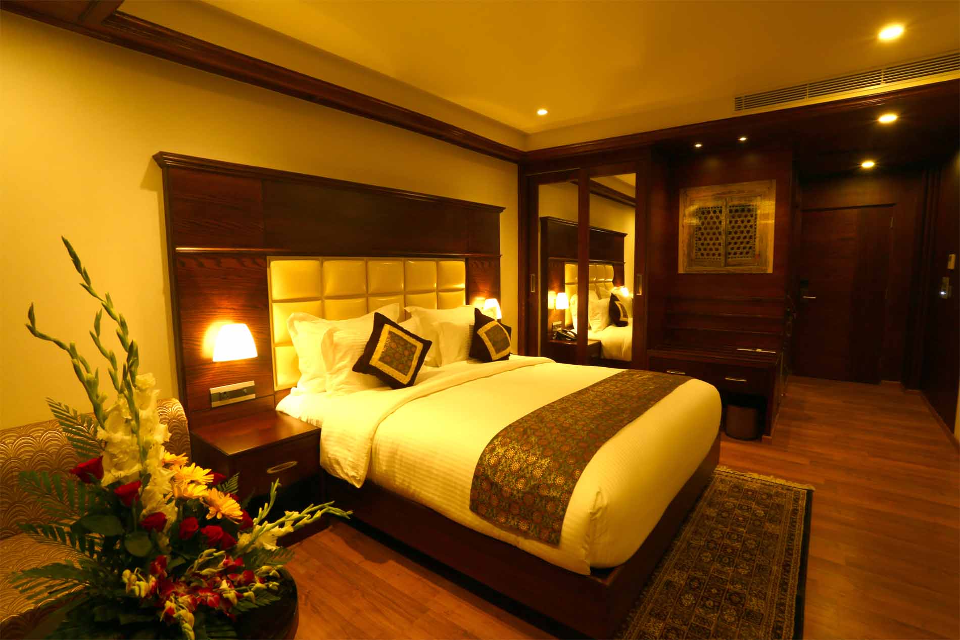 Exterior view of Hotel CH2, luxury hotel in Srinagar near Dal Lake